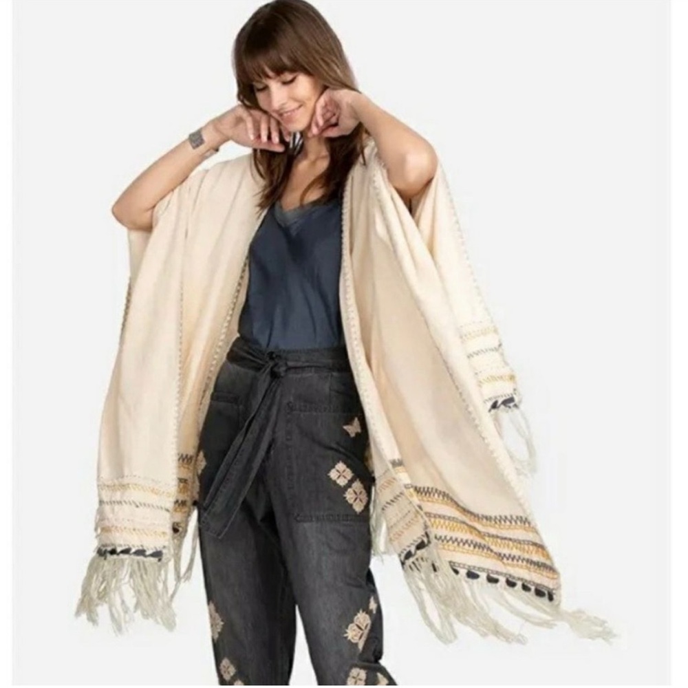 Johnny Was Cream and Tan Biya Poncho
